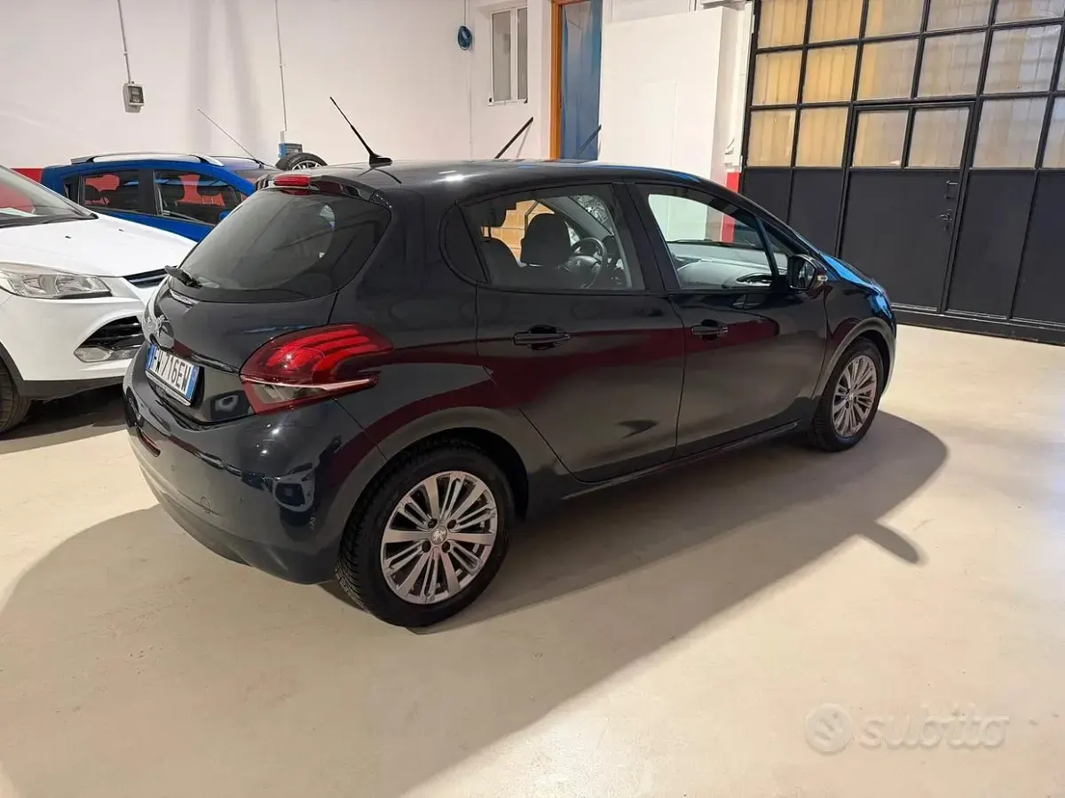 Brugt Peugeot 208 Active 83 HK (61 kW) 2019 Grå Hatchback