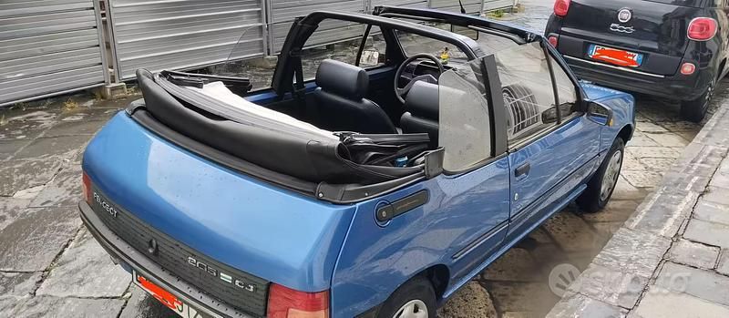 Usata Peugeot 205 60 CV (44 kW) 1993 Blu Cabrio