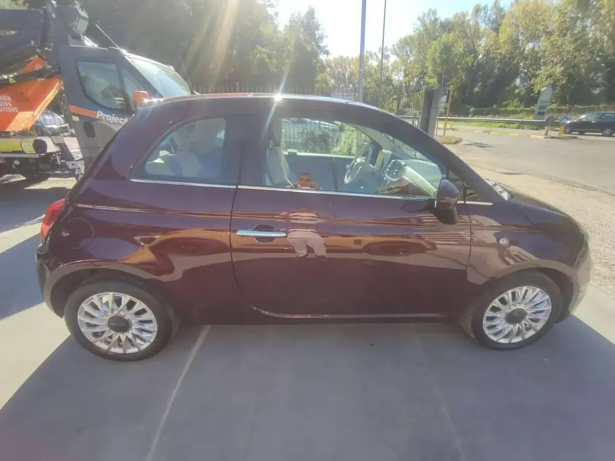 Usata Fiat 500 Lounge 95 CV (69 kW) 2016 Viola Utilitaria