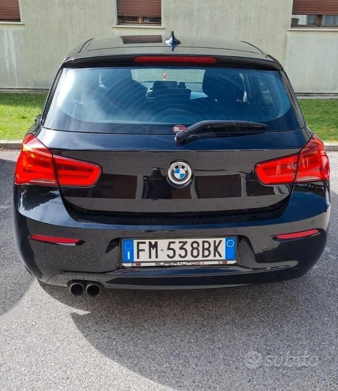 Usata BMW 120 184 CV (135 kW) 2017 Nero Utilitaria