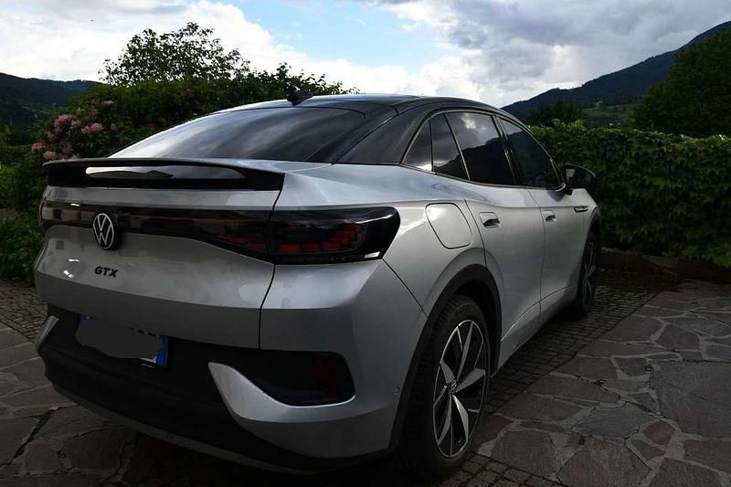 Usata VW ID.5 GTX 219 kW (299 CV) 2022 Grigio SUV