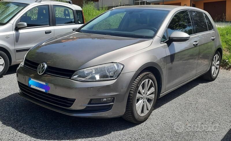 Grigio Usata 2017 VW Golf VII Due volumi | 11.200 € (Super prezzo) - Immagine 1/4