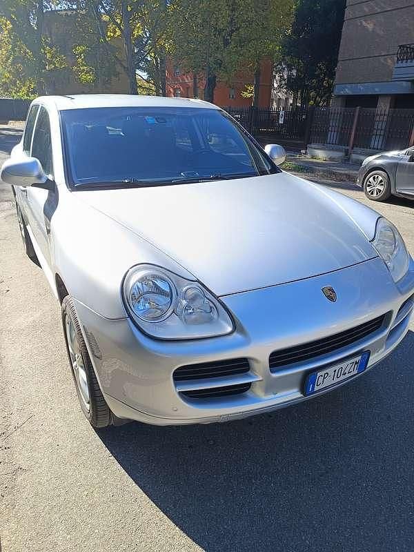 Usata Porsche Cayenne 250 CV (183 kW) 2004 Argento SUV