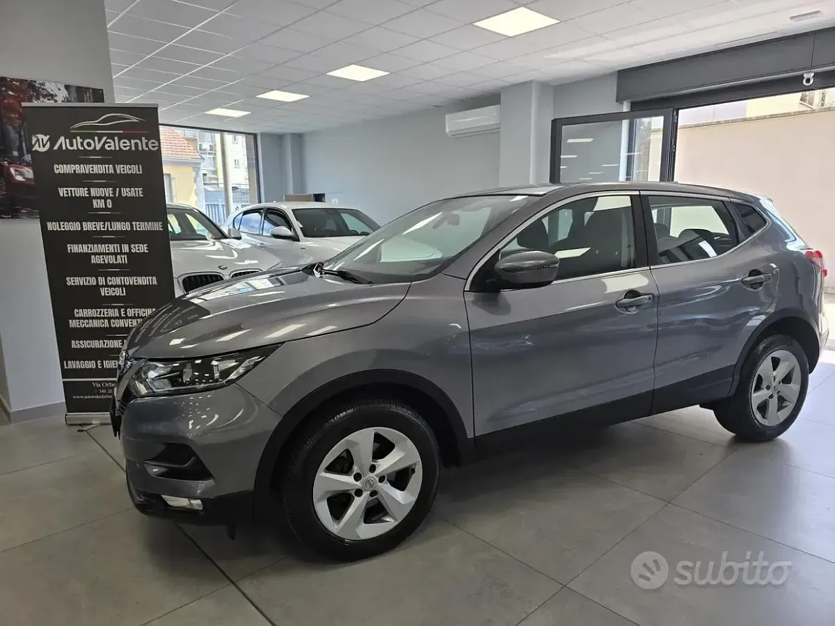 Usata Nissan Qashqai Acenta 116 CV (85 kW) 2019 Grigio SUV