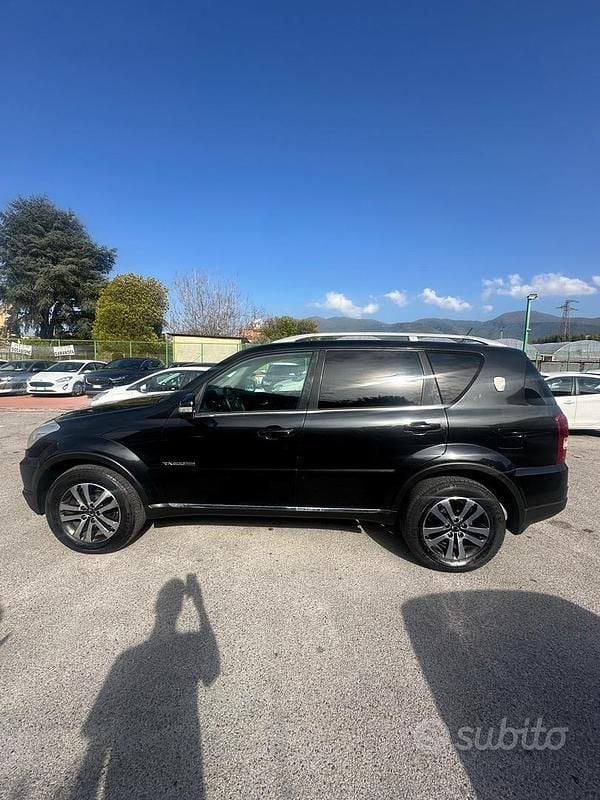 Occasion SsangYong Rexton 155 ch (114 kW) 2013 Noir SUV