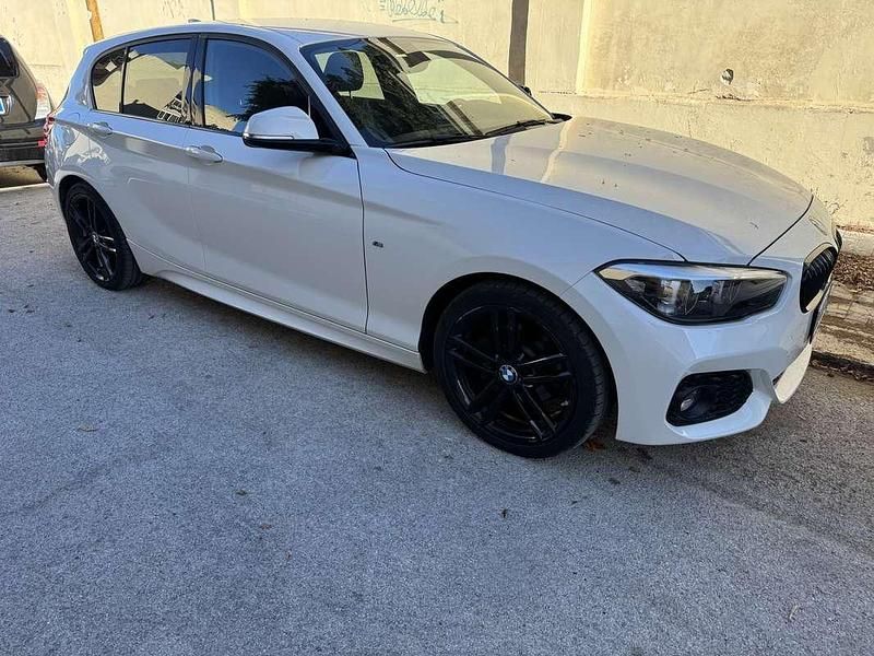 Usata 2018 BMW 120 M Sport Due volumi | 17.900 € (Super prezzo) - Immagine 1/4
