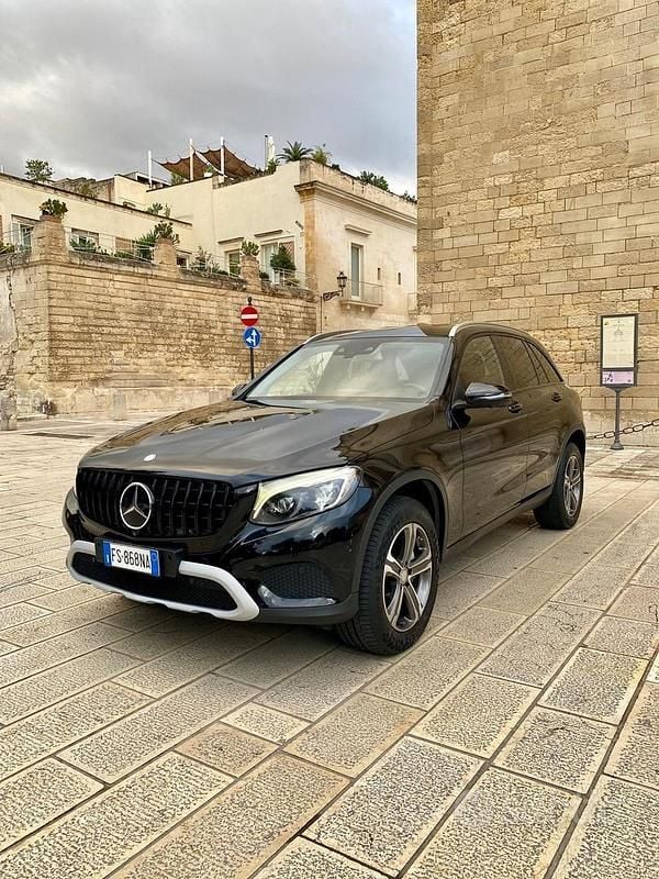 Usata Mercedes GLC250 Exclusive 203 CV (149 kW) 2016 Nero SUV