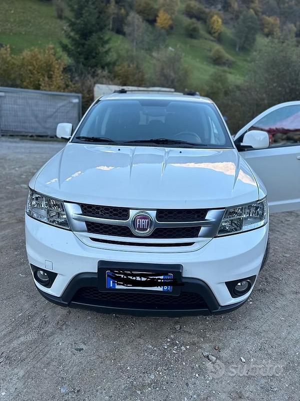 Usata Fiat Freemont 170 CV (125 kW) 2013 Bianco SUV