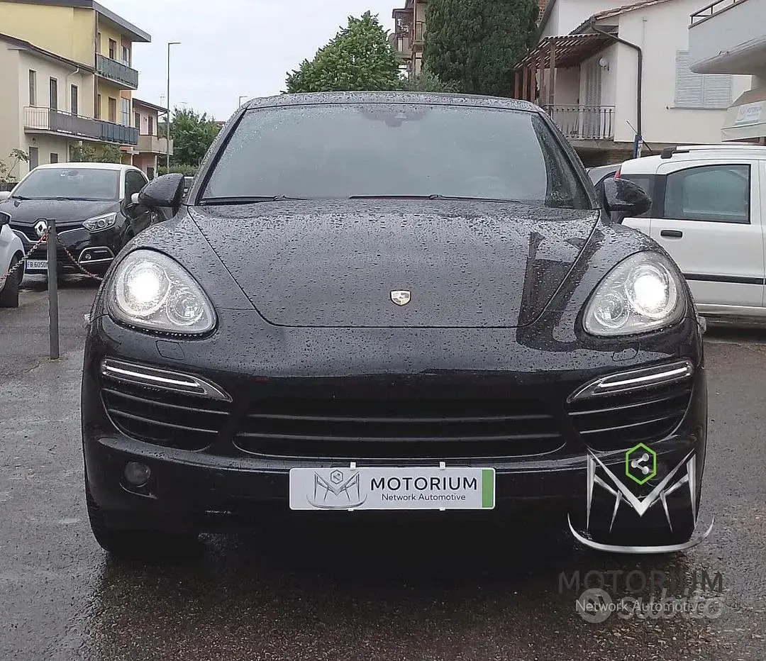Usata Porsche Cayenne 326 CV (239 kW) 2013 Nero SUV
