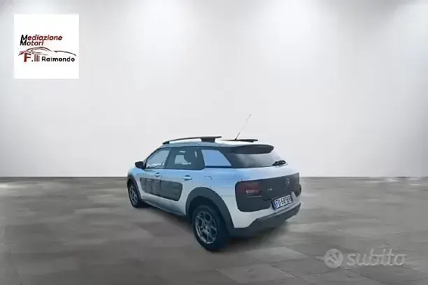 Usata Citroën C4 82 CV (60 kW) 2016 Grigio SUV