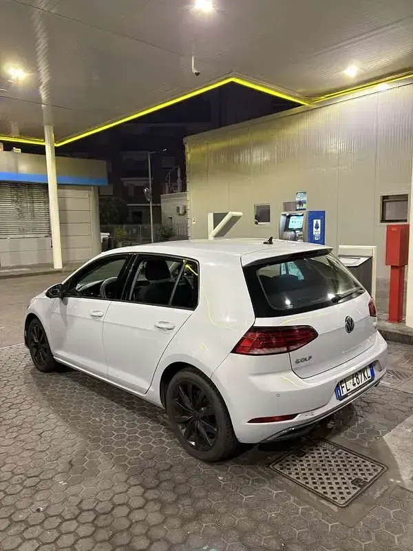 Usata VW Golf VII Business 110 CV (80 kW) 2017 Berlina