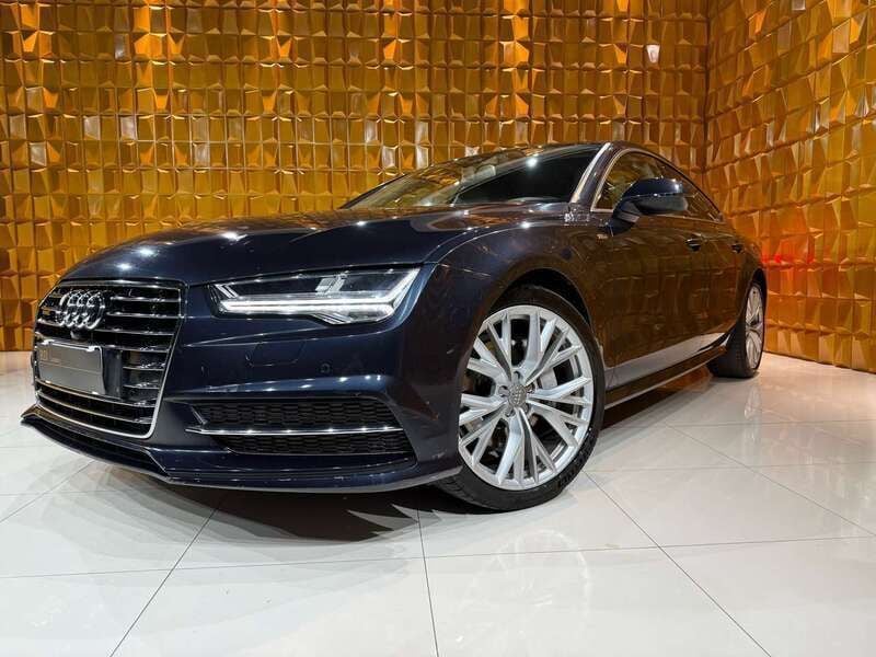 Usata Audi A7 Sportback Business Plus 218 CV (160 kW) 2015 Blu/azzurro Utilitaria