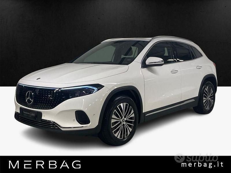 Bianco Usata 2024 Mercedes EQA300 Electric Art SUV | 36.900 € (Ottimo prezzo) - Immagine 1/4