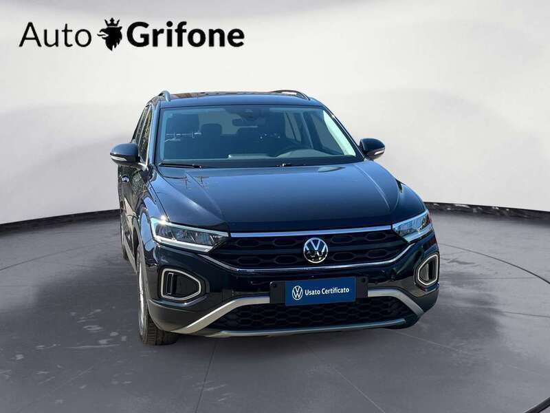 Usata VW T-Roc Life 116 CV (85 kW) 2024 Nero SUV