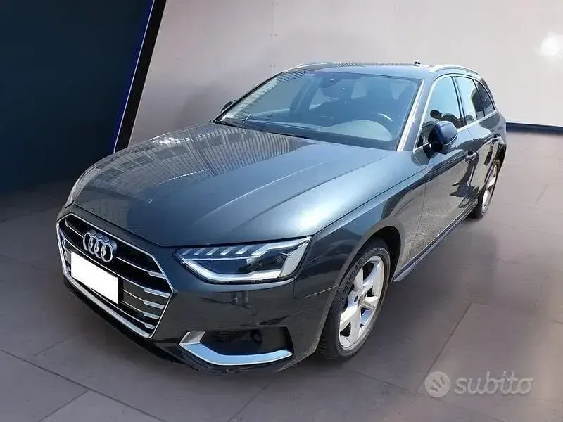 Usata Audi A4 Ambiente 163 CV (119 kW) 2023 Grigio Station wagon