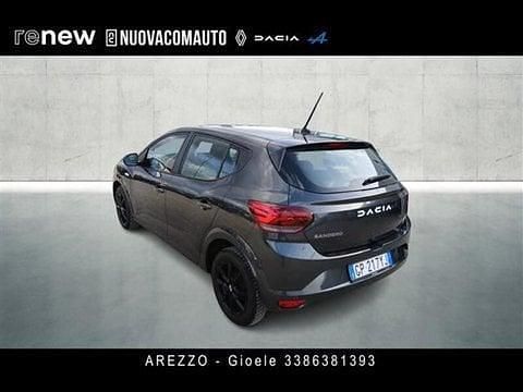 Usata Dacia Sandero Essentiel 100 CV (73 kW) 2023 Grigio scuro Utilitaria