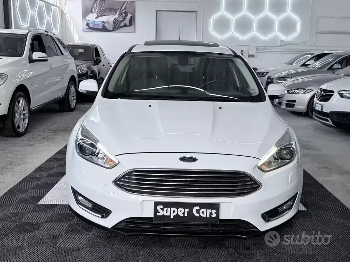 Usata Ford Focus Titanium 125 CV (91 kW) 2018 Bianco Berlina