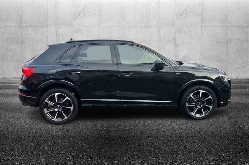 Usata Audi Q3 S-Line 150 CV (110 kW) 2024 Nero metallizzato SUV