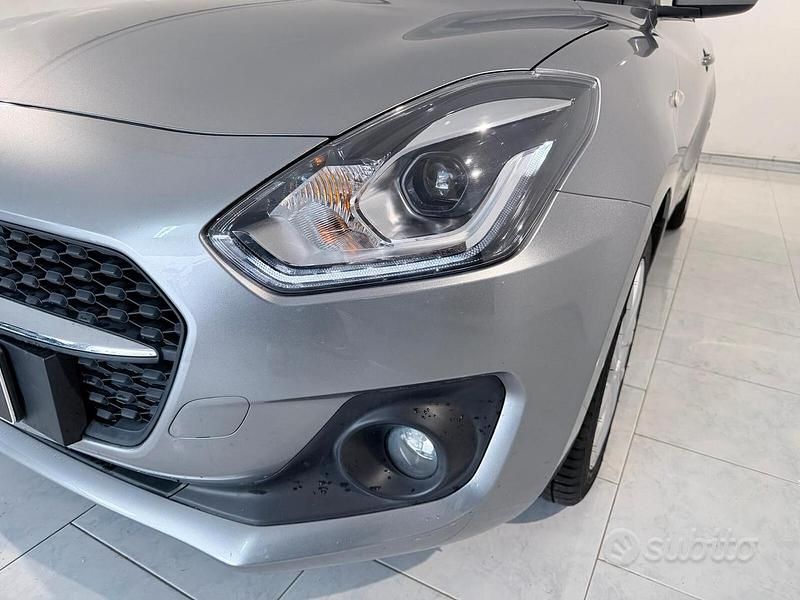 Begagnad Suzuki Swift Cool 83 HK (61 kW) 2021 Grå Sedan