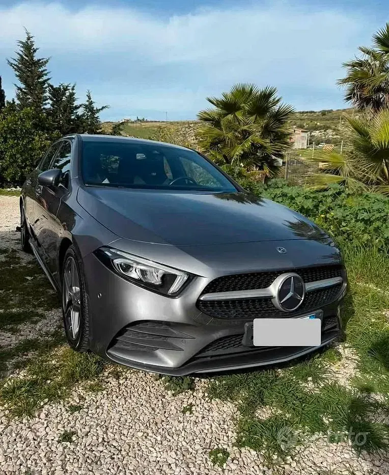 Usata Mercedes A220 190 CV (139 kW) 2019 Grigio Berlina