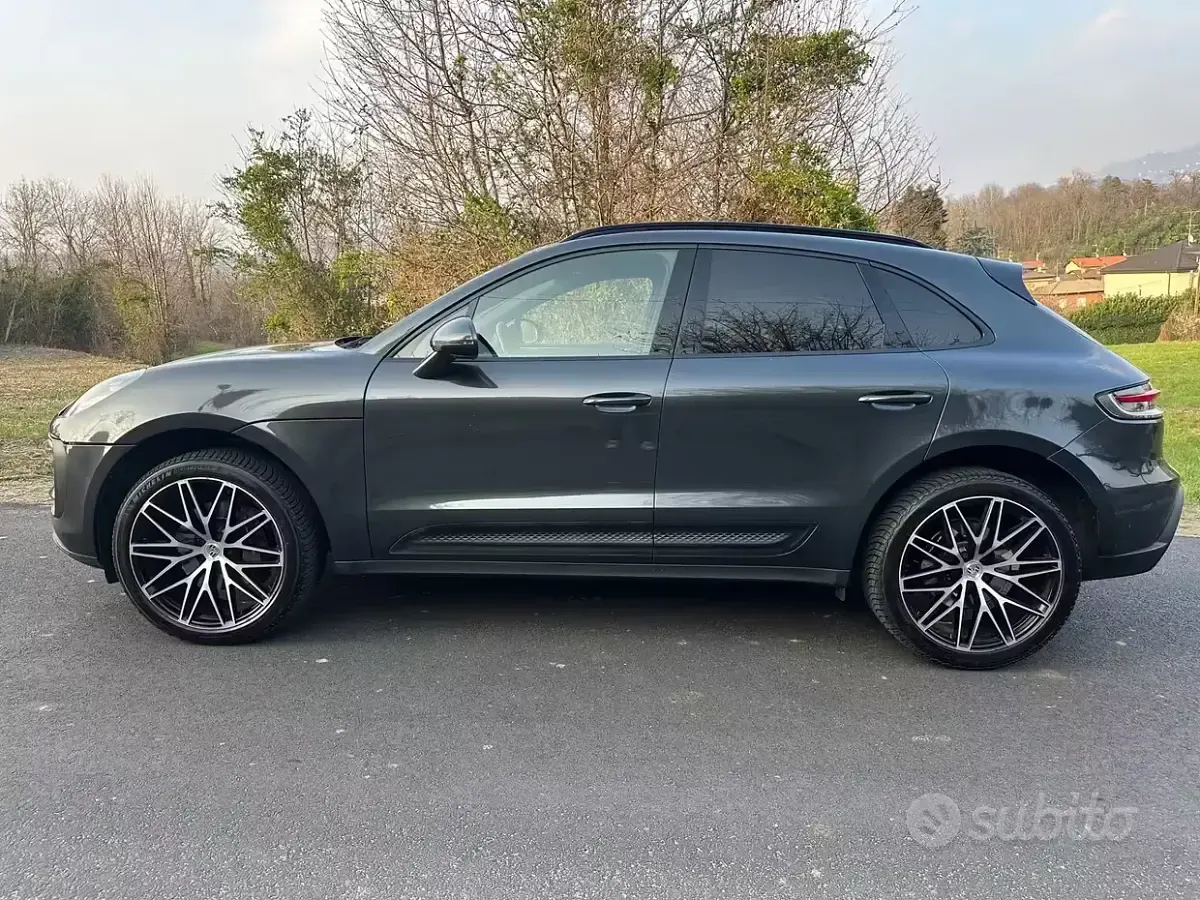 Occasion Porsche Macan 265 ch (194 kW) 2022 Gris SUV