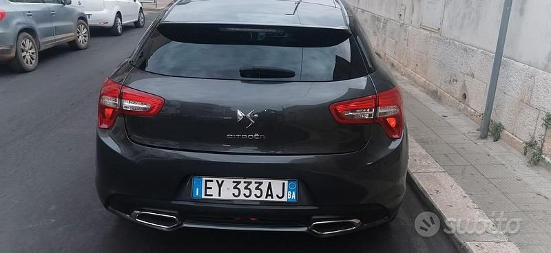 Usata DS Automobiles DS5 Sport Chic 163 CV (119 kW) 2015 Utilitaria
