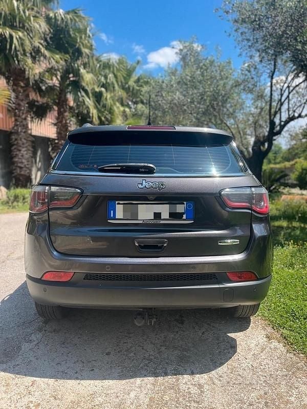 Usata Jeep Compass Longitude 130 CV (95 kW) 2022 Grigio SUV