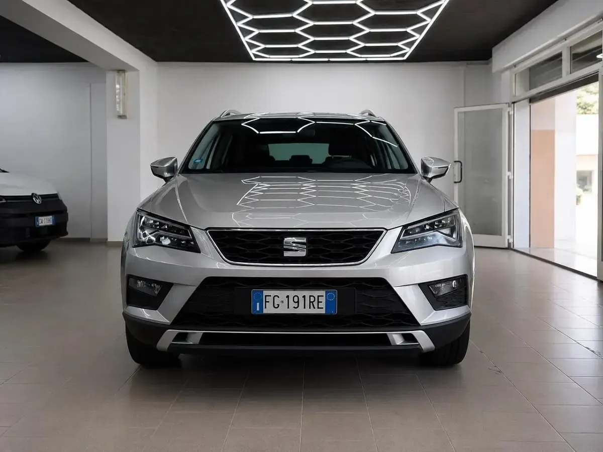 Usata Seat Ateca 4Drive 150 CV (110 kW) 2016 Grigio SUV