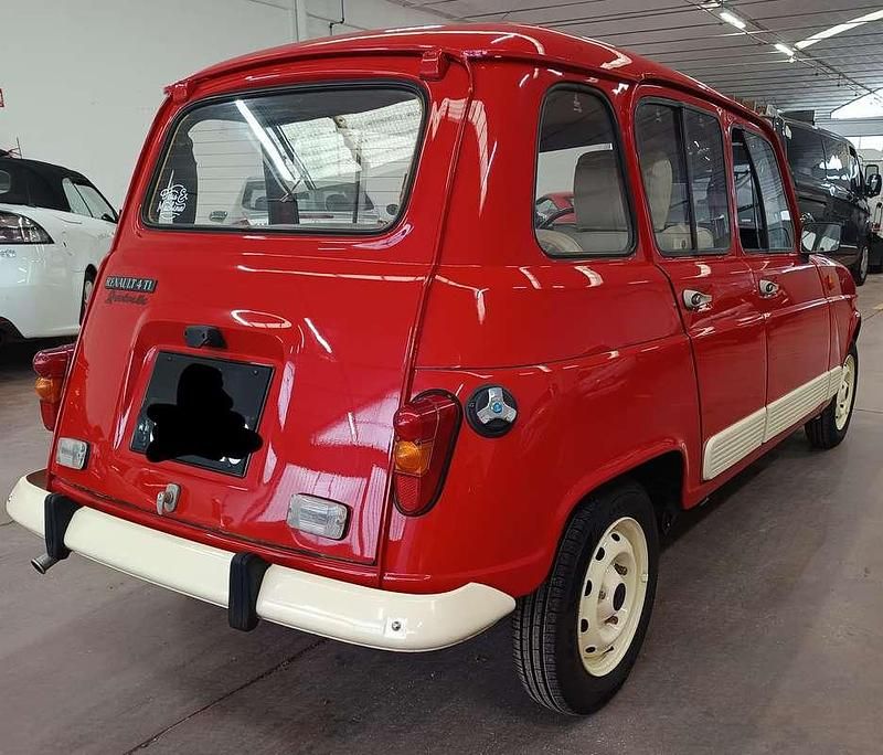 Usata Renault R4 33 CV (24 kW) 1990 Rosso