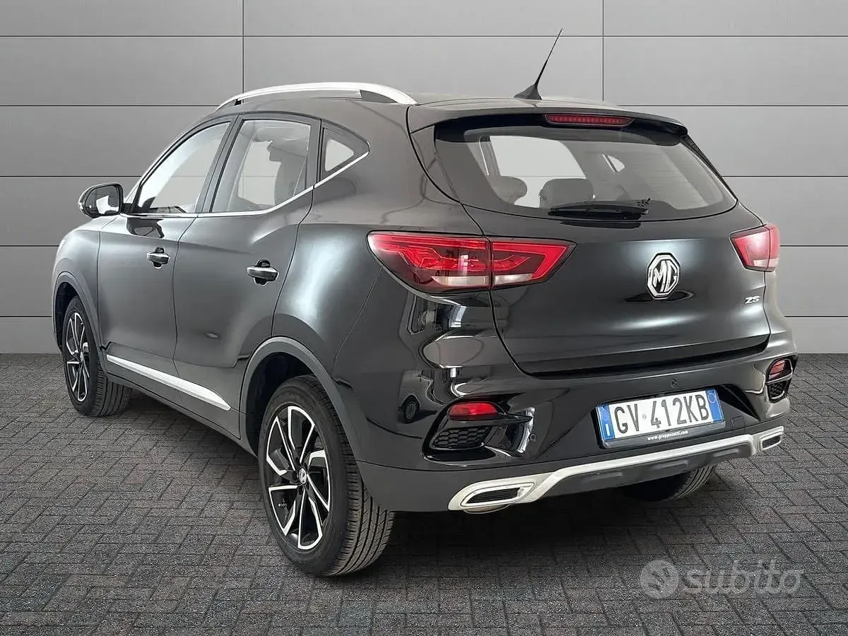 Usata MG ZS Luxury 2024 Nero SUV