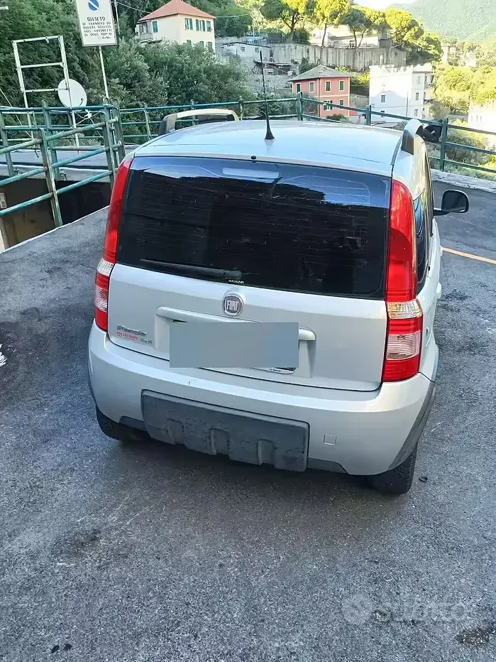 Usata Fiat Panda 4x4 69 CV (50 kW) 2011 Grigio Utilitaria