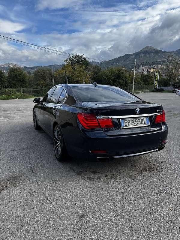 Usata BMW 740 306 CV (225 kW) 2011 Berlina