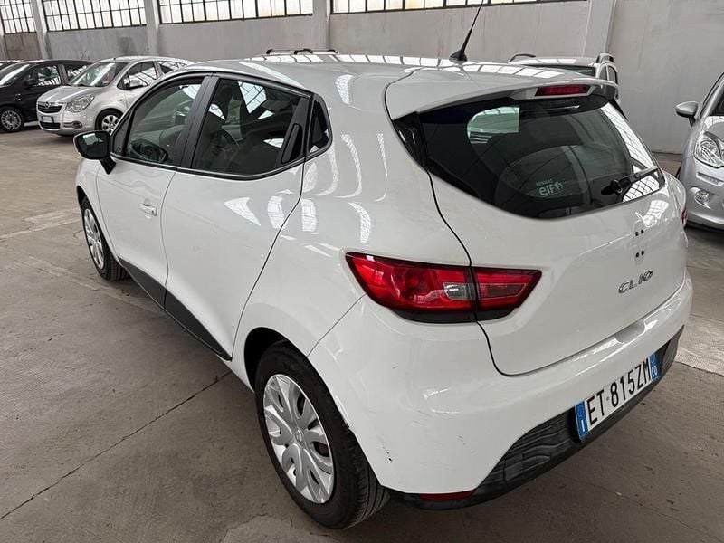 Usata Renault Clio IV 75 CV (55 kW) 2014 Bianco Berlina