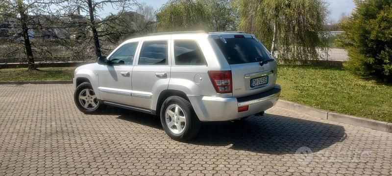 Usata Jeep Grand Cherokee 2006 Grigio SUV