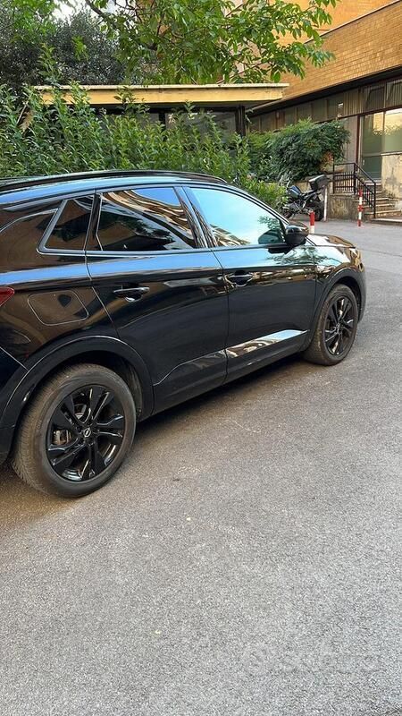 Usata Opel Grandland X GS Line 131 CV (96 kW) 2022 Nero SUV