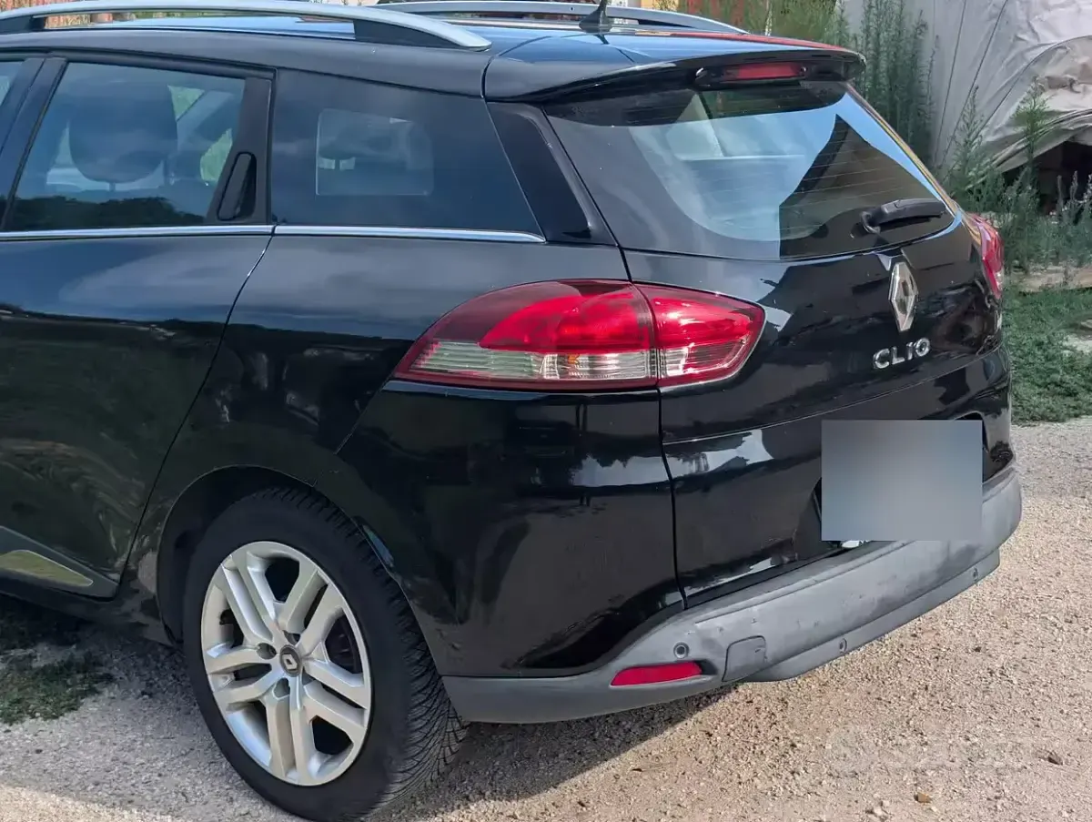 Usata Renault Clio 90 CV (66 kW) 2018 Nero Station wagon