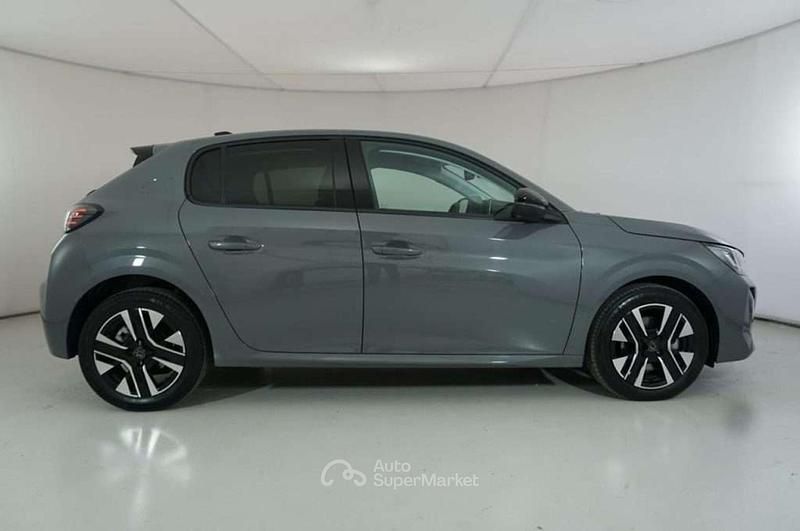 Usata Peugeot 208 Allure 101 CV (74 kW) 2025 Grigio Utilitaria