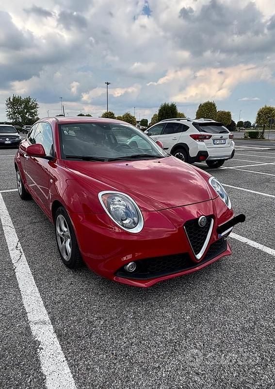 Usata Alfa Romeo MiTo 95 CV (69 kW) 2017 Rosso Utilitaria