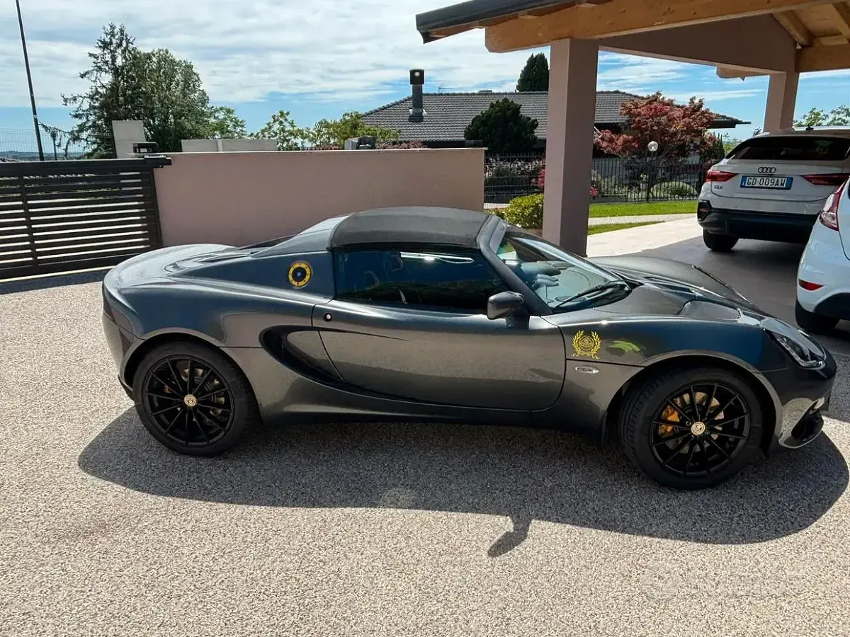 Usata Lotus Elise 136 CV (100 kW) 2024 Cabrio