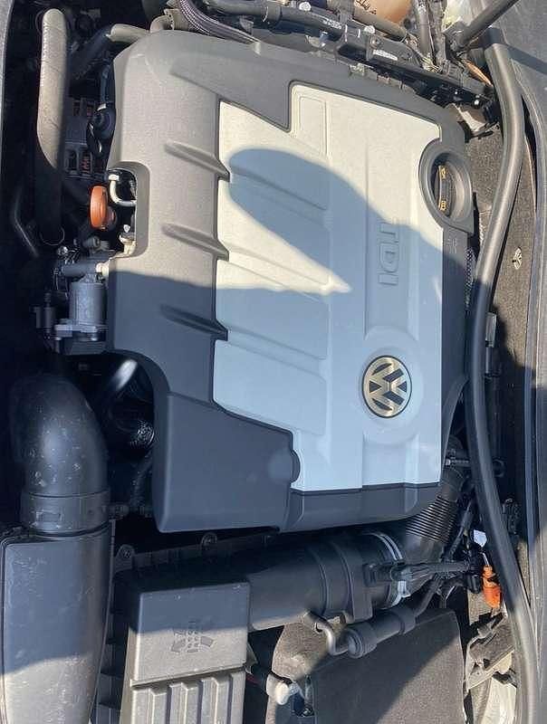 Usata VW Golf VI Highline 110 CV (80 kW) 2009 Utilitaria