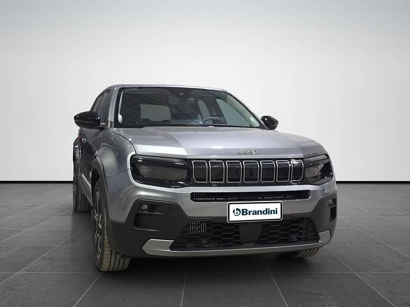 Occasion Jeep Avenger Summit 101 PK (74 kW) 2025 Grijs SUV