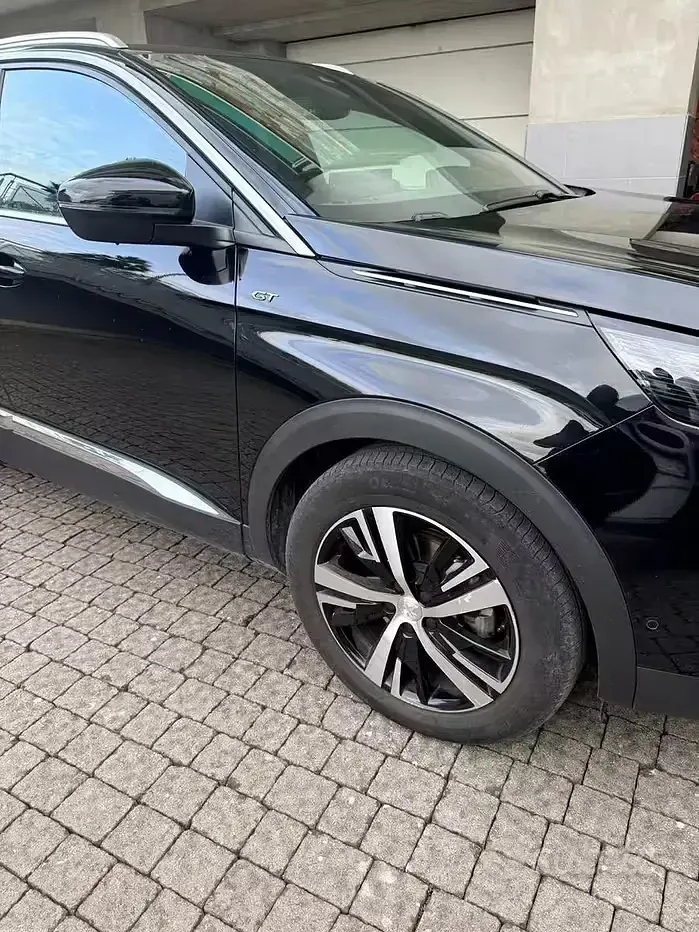 Usata Peugeot 3008 GT-line 131 CV (96 kW) 2022 Nero SUV