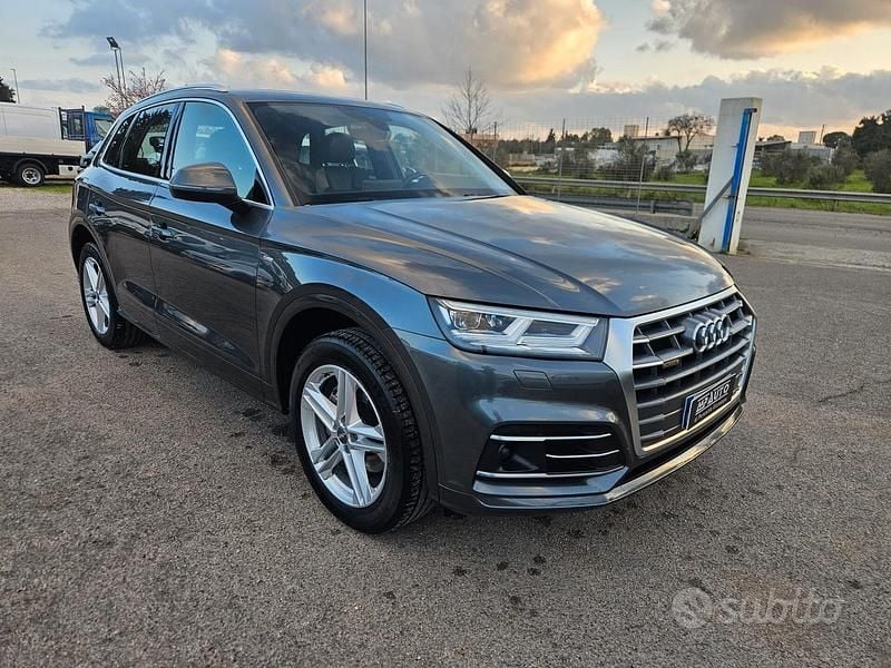 Usata Audi Q5 Ambiente 190 CV (139 kW) 2020 Grigio SUV
