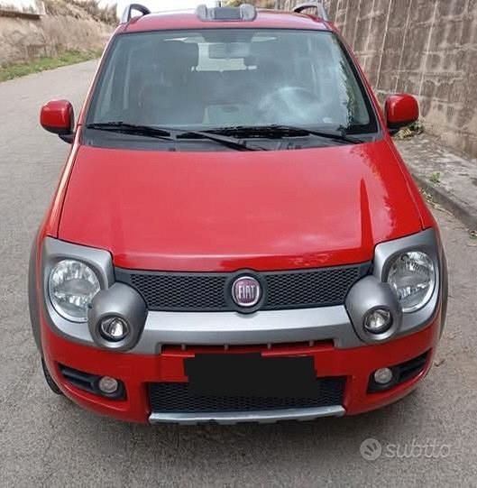 Rosso Usata 2010 Fiat Panda Cross Cross Due volumi | 6500 € - Immagine 1/4