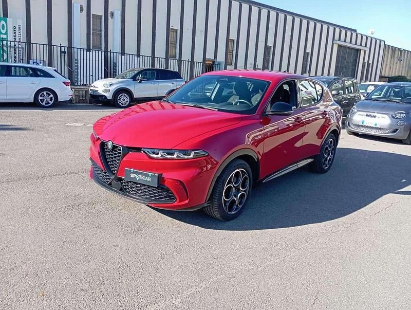 Rosso(met.) Usata 2024 Alfa Romeo Tonale Sprint SUV | 30.500 € (Buon prezzo) - Immagine 1/4