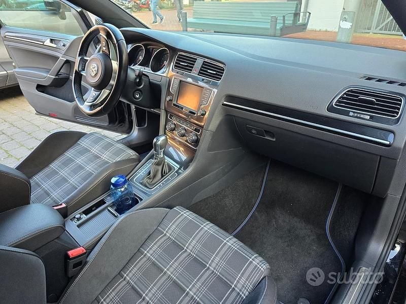 Usata VW Golf VIII GTD 184 CV (135 kW) 2023 Berlina