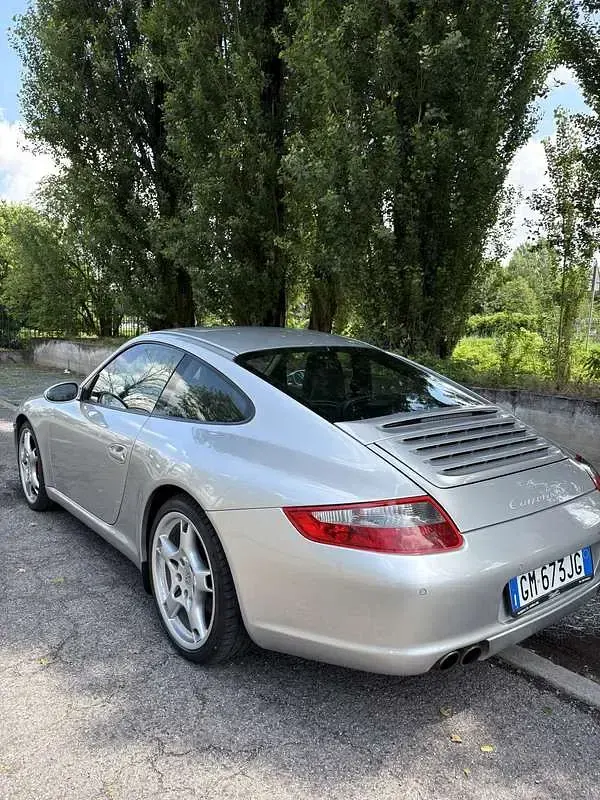Usata Porsche 997 231 CV (169 kW) 2005 Grigio Coupé