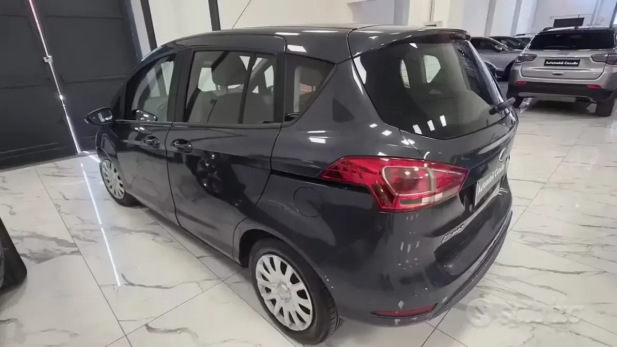 Usado Ford B-MAX Titanium 100 CV (73 kW) 2014 Azul Monovolumen