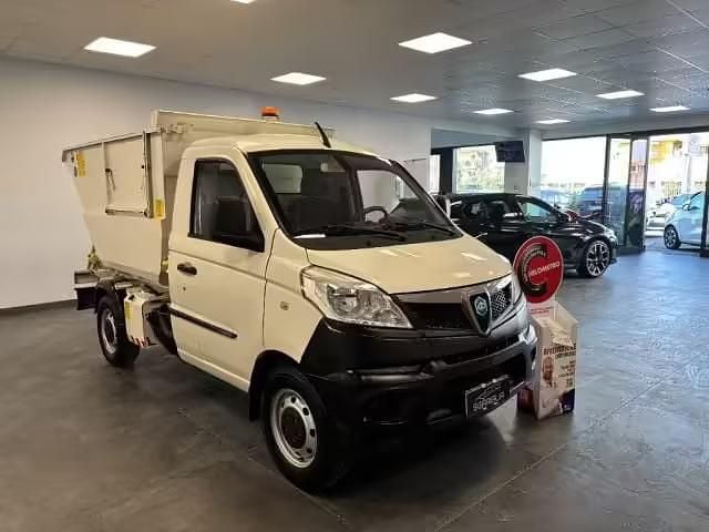 Usata Piaggio Porter 106 CV (77 kW) 2022 Bianco