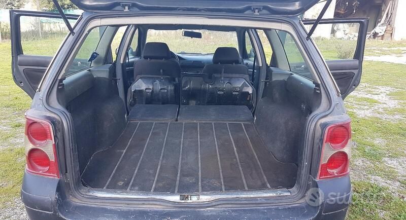 Usata VW Passat Trendline 131 CV (96 kW) 2002 Station wagon